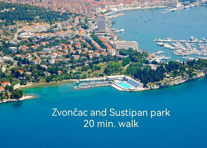 Lulu 90 M2 Apartment In Center Of Split